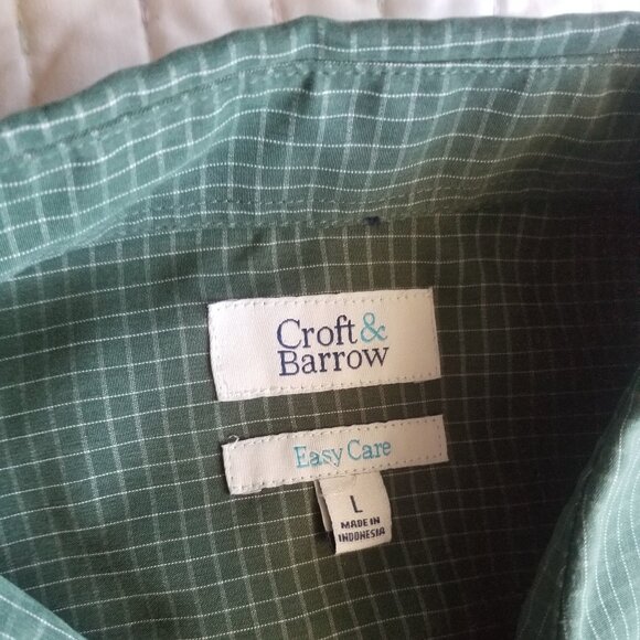 dark green plaid Croft & Barrow button up shirt - Picture 6 of 6